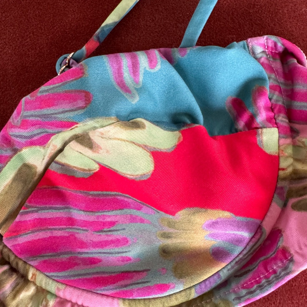 FARM Rio Multicolor Bikini Top - Picture 3 of 7